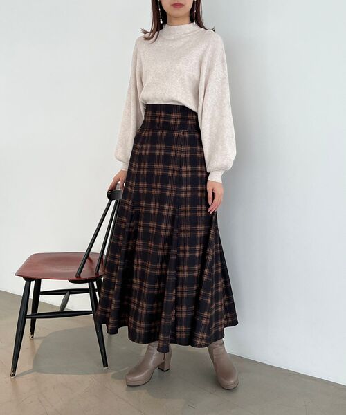 MAJESTIC LEGON(マジェスティックレゴン)の「クラシカルレースアップフレアスカート(スカート・レディース・ブラック系その他/ピンク/グレー/ブラック・SMALL/MEDIUM)」の11枚目の写真