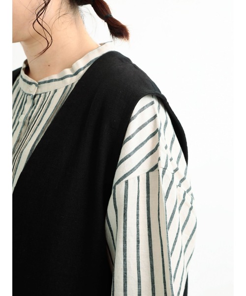 Samansa Mos2（サマンサ モスモス）の「プルオーバーベスト（ベスト・レディース・キナリ/ブラック/ブラウン・ﾌﾘ-）」の16枚目の写真