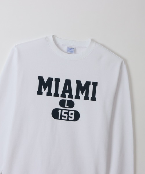 Champion(チャンピオン)の「【Champion/チャンピオン】メンズ ベーシック クルーネックスウェットシャツ(スウェット・メンズ・ホワイト/ダークグリーン/ブラック/グレー/ネイビー・MEDIUM/LARGE/X-LARGE/SMALL)」の7枚目の写真