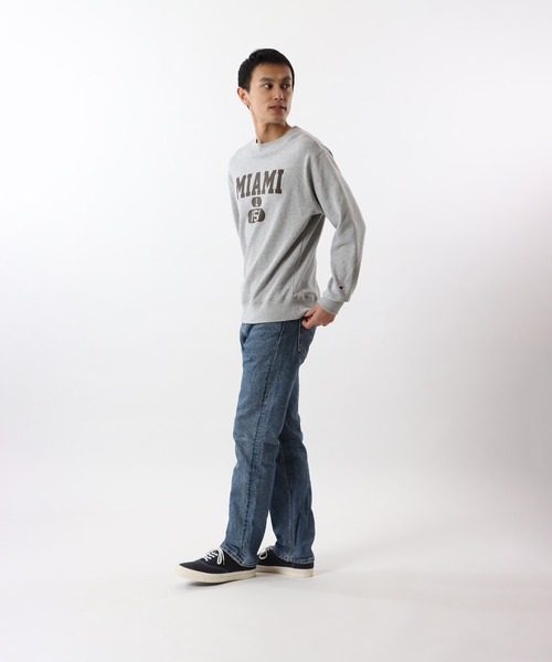 Champion(チャンピオン)の「【Champion/チャンピオン】メンズ ベーシック クルーネックスウェットシャツ(スウェット・メンズ・ホワイト/ダークグリーン/ブラック/グレー/ネイビー・MEDIUM/LARGE/X-LARGE/SMALL)」の15枚目の写真
