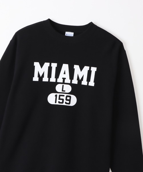 Champion(チャンピオン)の「【Champion/チャンピオン】メンズ ベーシック クルーネックスウェットシャツ(スウェット・メンズ・ホワイト/ダークグリーン/ブラック/グレー/ネイビー・MEDIUM/LARGE/X-LARGE/SMALL)」の11枚目の写真