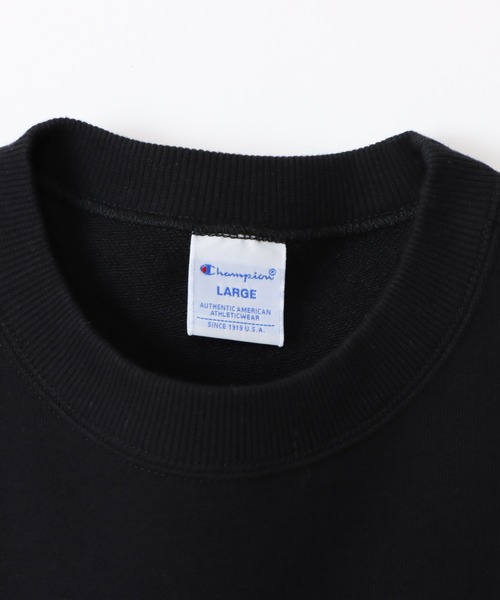 Champion(チャンピオン)の「【Champion/チャンピオン】メンズ ベーシック クルーネックスウェットシャツ(スウェット・メンズ・ホワイト/ダークグリーン/ブラック/グレー/ネイビー・MEDIUM/LARGE/X-LARGE/SMALL)」の12枚目の写真