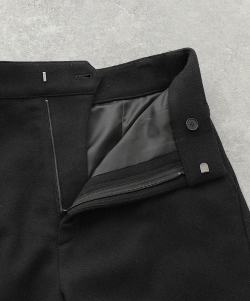 JOURNAL STANDARD（ジャーナルスタンダード）の「ウールミックスハーフパンツ（その他パンツ・レディース・チャコールグレー/ブラック/タン・38/36）」の7枚目の写真