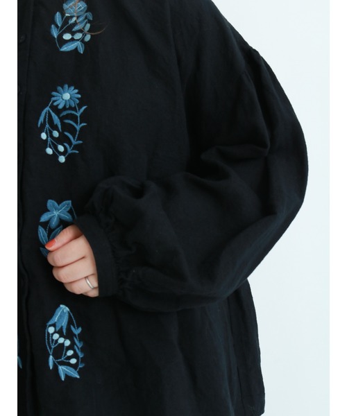 SM2 ×マカベアリス　刺繍ブラウス　新品　サマンサモスモス　ブラック Samansa Mos2（サマンサ モスモス）の「【マカベアリス×SamansaMos2