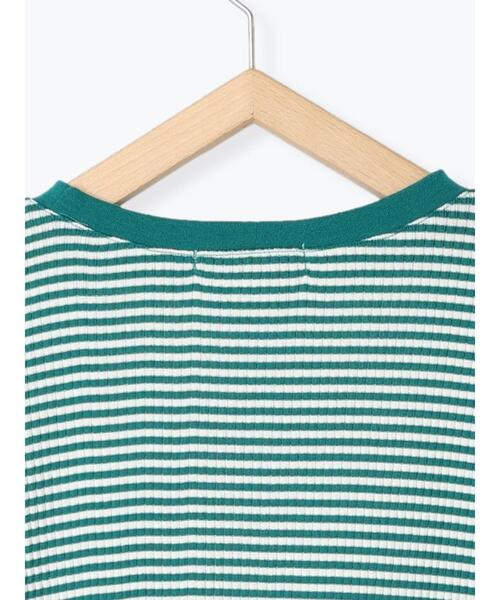 Samansa Mos2 blue（サマンサモスモスブルー）の「テレコボーダープルオーバー（Tシャツ/カットソー・レディース・ベージュ/オフホワイト/グリーン・MEDIUM/LARGE）」の9枚目の写真