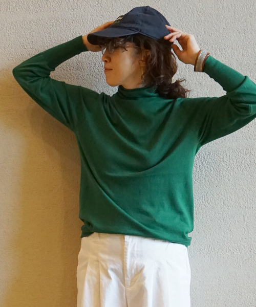 JOURNAL STANDARD LUXE（ジャーナルスタンダード　ラックス）の「C/Si/Caテンジクタートルネックプルオーバー（ニット/セーター・レディース・ブラック/ホワイト/グリーン/イエロー・FREE）」の15枚目の写真