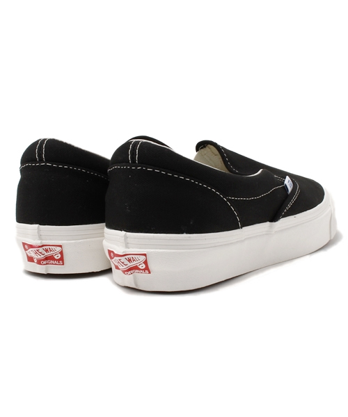 VANS(バンズ)の「VANS vault slip-on(スニーカー・メンズ・ホワイト/ブラック・8/9.5/9/8.5)」の11枚目の写真