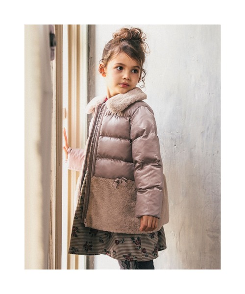 BeBe（ベベ）の「BeBe/シャイニータフタファー切替中綿コート(90~150cm)（その他アウター・キッズ・ベージュ・100/90/150/110/130/120/140）」の10枚目の写真