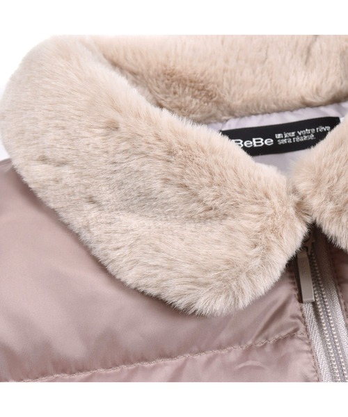 BeBe（ベベ）の「BeBe/シャイニータフタファー切替中綿コート(90~150cm)（その他アウター・キッズ・ベージュ・100/90/150/110/130/120/140）」の4枚目の写真