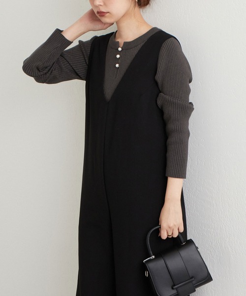 natural couture(ナチュラルクチュール)の「再販売/パール付き2WAYリブニット(ニット/セーター・レディース・チャコールグレー/オフホワイト/その他1・FREE)」の8枚目の写真