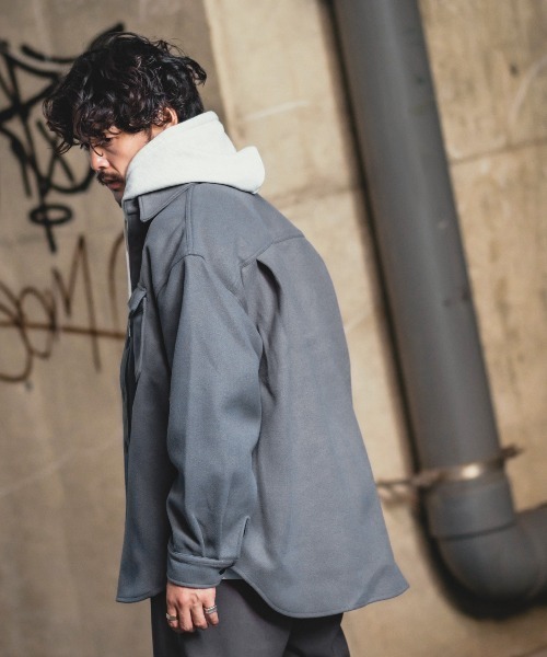 improves(インプローブス)の「ポリメルトン CPO ジャケット(ミリタリージャケット・メンズ・グレイッシュベージュ/ブラック/ベージュ/サックスブルー・MEDIUM/LARGE)」の19枚目の写真