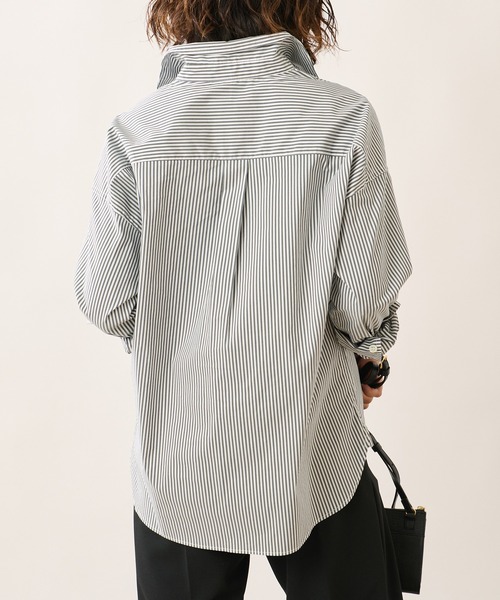 OUVRAGE CLASSE(ウヴラージュクラス)の「ストレッチカシュクールシャツ(シャツ/ブラウス・レディース・サックスブルー/ストライプ/ホワイト・FREE)」の9枚目の写真