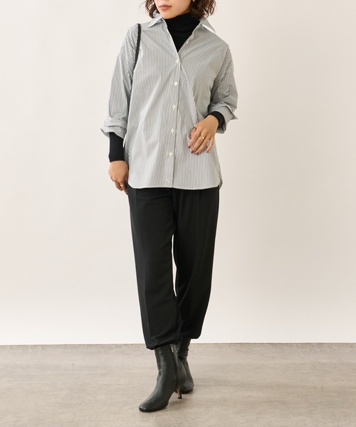 OUVRAGE CLASSE(ウヴラージュクラス)の「ストレッチカシュクールシャツ(シャツ/ブラウス・レディース・サックスブルー/ストライプ/ホワイト・FREE)」の10枚目の写真