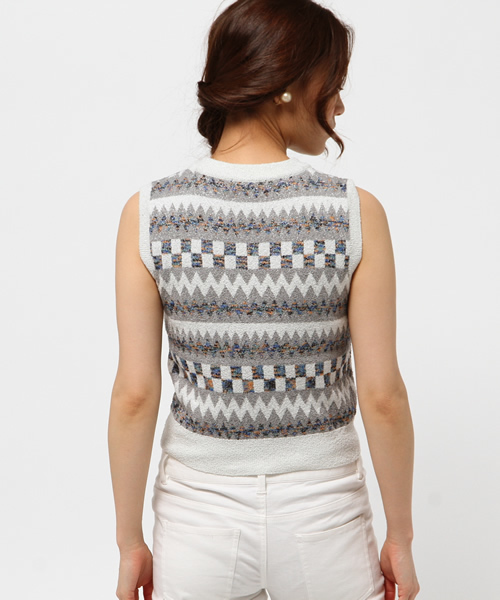 ROSE BUD（ローズバッド）の「LK-15156 C/N SLV-LESS TOP（ニット/セーター・レディース・グレー/アイボリー・ONE SIZE）」の4枚目の写真