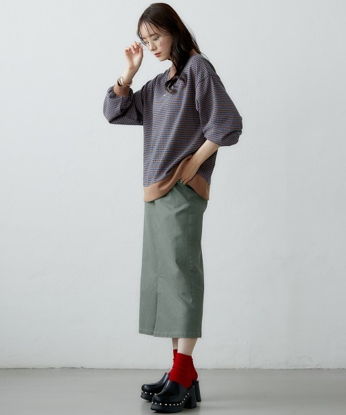 miclat(ミクラ)の「大きいサイズ ドットジャガードプルオーバー miclat(Tシャツ/カットソー・レディース・ブルー系/ブラウン系・L/LL/3L/4L/5L)」の12枚目の写真
