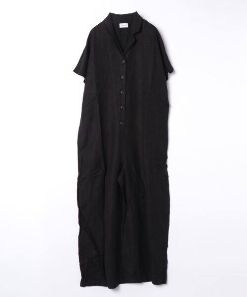 ARCH & LINE（アーチアンドライン）の「リネン混 オープンカラーサロペット LINEN/RAYON OPEN COLLAR SALOPETTE（サロペット/オーバーオール・レディース・ブラック/ライトベージュ/ブラウン・2）」の5枚目の写真