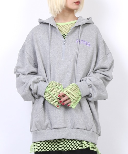 PUNYUS(プニュズ)の「ワンポイントハーフZIPパーカー(パーカー・レディース・ライム/ネイビー/杢グレー・4/3)」の1枚目の写真