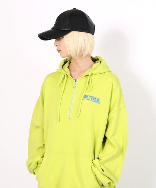 PUNYUS(プニュズ)の「ワンポイントハーフZIPパーカー(パーカー・レディース・ライム/ネイビー/杢グレー・4/3)」の4枚目の写真