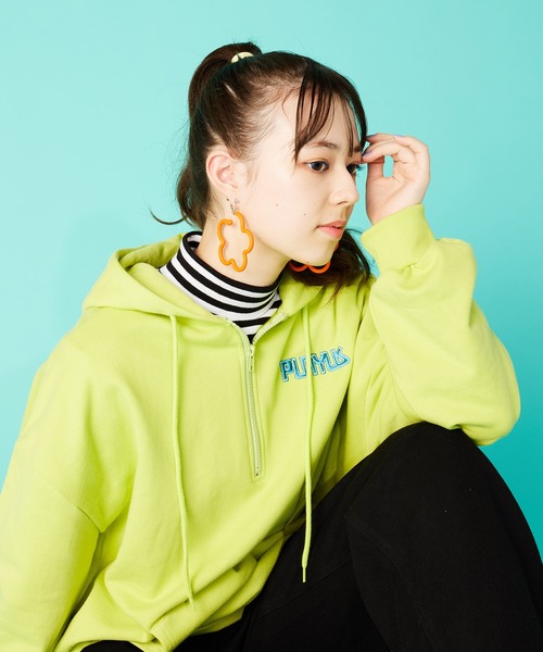 PUNYUS(プニュズ)の「ワンポイントハーフZIPパーカー(パーカー・レディース・ライム/ネイビー/杢グレー・4/3)」の15枚目の写真