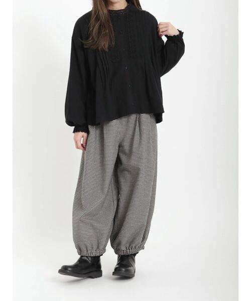 Samansa Mos2（サマンサ モスモス）の「レースピンタックブラウス（シャツ/ブラウス・レディース・グレー/ブラック/イエロー・ﾌﾘ-）」の7枚目の写真