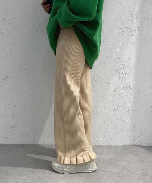 apres jour mignon（アプレジュールミニョン）の「裾フリル