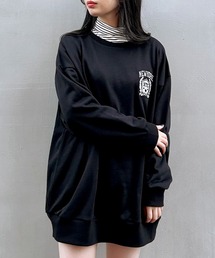 胸エンブレムロゴチュニック