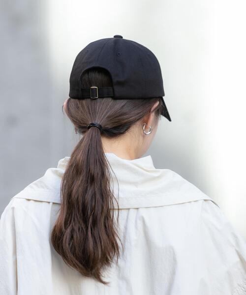 SMELLY（スメリー）の「ベーシックコットンキャップ（キャップ・レディース・ブラック/アイボリー/ブラウン・-）」の13枚目の写真