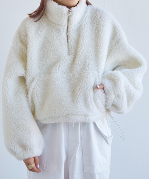 w closet（ダブルクローゼット）の「ショート丈ハーフジップボアジャケット（スウェット・レディース・オフホワイト/グリーン/オレンジ系・FREE）」の5枚目の写真