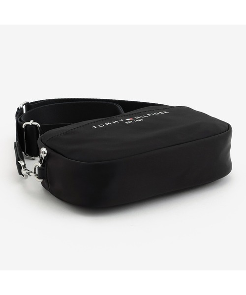 tammy　　　 オーバルショルダーバッグ TOMMY HILFIGER（トミーヒルフィガー）の「オーバルショルダーバッグ