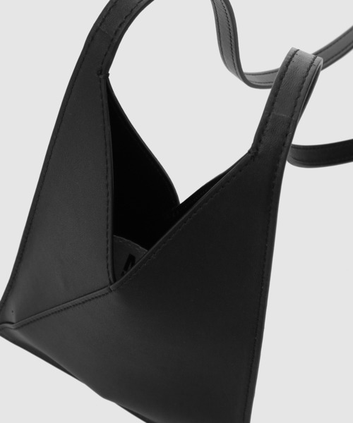 MM6 Maison Margiela（ｴﾑｴﾑｼｯｸｽ ﾒｿﾞﾝ ﾏﾙｼﾞｪﾗ）の「Other small leather 