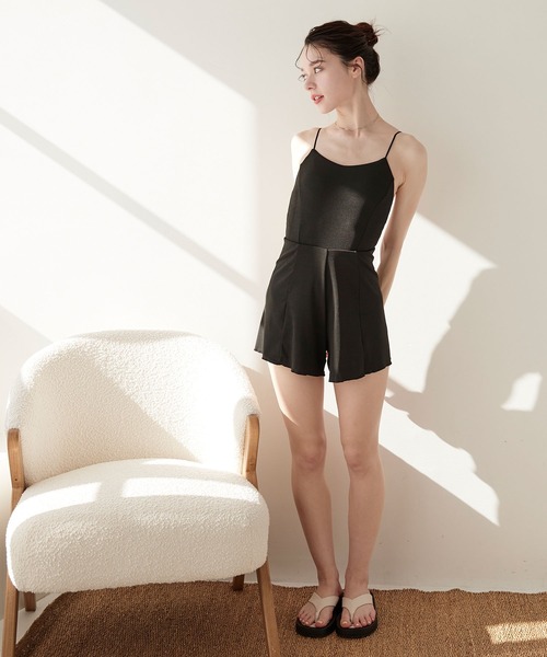 SEA DRESS（シードレス）の「バックオープンシンプルロンパース