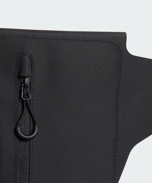 alo ブラックボディバッグ　ランニング　新品 ランニング 2ウェイ モバイルホルダー / アディダス adidas