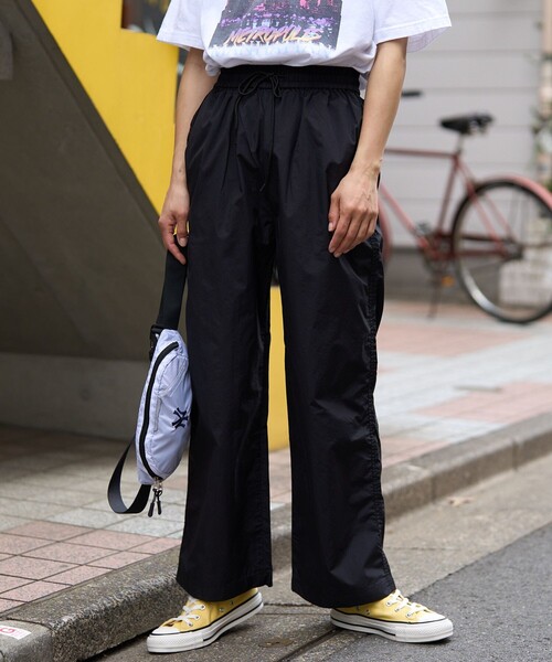 FREAK'S STORE（フリークスストア）の「ナイロンワイドイージーパンツ（その他パンツ・レディース・オフホワイト/ブラック/ベージュ/オレンジ・ﾌﾘ-）」の20枚目の写真