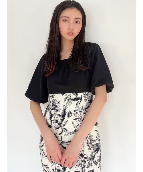 RESEXXY(リゼクシー)の「ビッグボタニカルマーメイドワンピース(ワンピース・レディース・アイボリー/ブラック・MEDIUM/SMALL)」の12枚目の写真