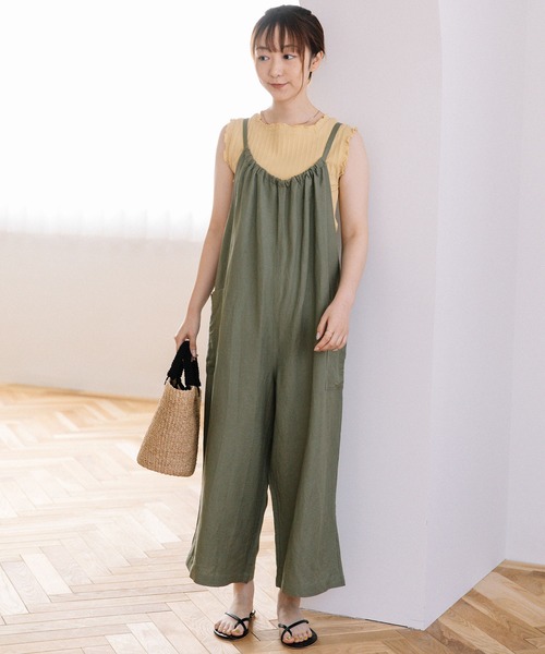 POU DOU DOU（プードゥドゥ）の「リネンレーヨンキャミソールサロペット（サロペット/オーバーオール・レディース・ブラック/カーキ/ネイビー・3）」の4枚目の写真