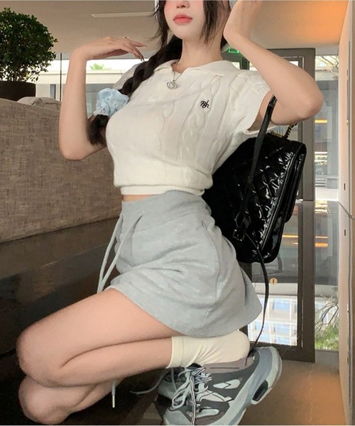 Chick(チック)の「▲Short Polo Knit / ショート丈ポロニット サマーニット(ポロシャツ・レディース・ホワイト/ネイビー・FREE)」の5枚目の写真