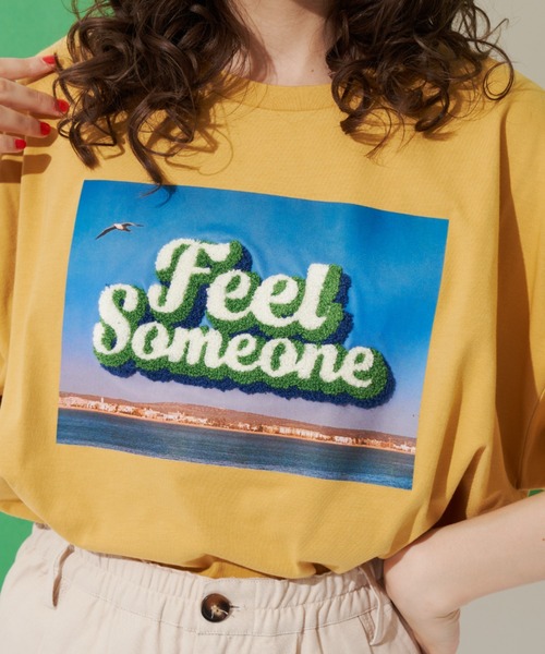 MERLOT(メルロー)の「相良刺繍フォトT(Tシャツ/カットソー・レディース・ホワイト/イエロー/ブラック・FREE)」の3枚目の写真