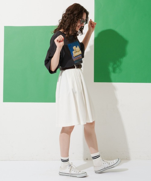 MERLOT(メルロー)の「相良刺繍フォトT(Tシャツ/カットソー・レディース・ホワイト/イエロー/ブラック・FREE)」の19枚目の写真