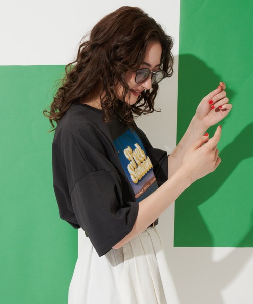 MERLOT(メルロー)の「相良刺繍フォトT(Tシャツ/カットソー・レディース・ホワイト/イエロー/ブラック・FREE)」の14枚目の写真