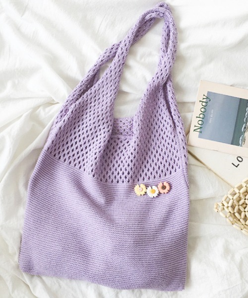 DIAVEL（ディアベル）の「透かし編みワンショルダーバッグ（ショルダーバッグ・レディース・ブラック/ベージュ/ブラウン/グリーン/パープル系1/ダークブラウン/サックスブルー/イエロー・F）」の16枚目の写真