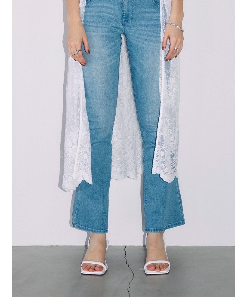 ENVYM（アンビー）の「アンクルストラップスクエアサンダル（サンダル・レディース・ブラック/ホワイト・22.5cm/23.5cm/24.5cm）」の11枚目の写真