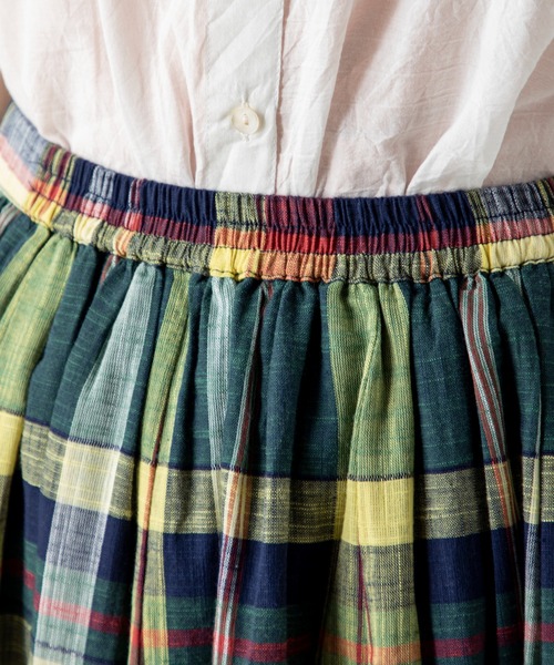 MILLION CARATS（ミリオンカラッツ）の「綿100％！マルチカラーのチェック柄が目を惹くフレアスカート（スカート・レディース・グリーン/ネイビー・FREE）」の14枚目の写真