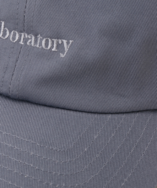 POET MEETS DUBWISE(ポエットミーツダブワイズ)の「POET MEETS DUBWISE Laboratory CAP:帽子(キャップ・レディース・ライトブルー/ベージュ・FREE)」の17枚目の写真