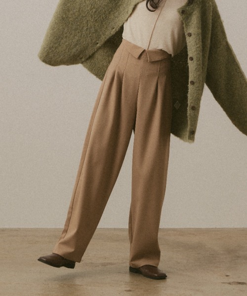 moi tytto（モイテュット）の「ウエストデザインハイウエストパンツ【セットアップ可能】（その他パンツ・レディース・ブラウン/ベージュ/ブラック・SMALL/MEDIUM）」の3枚目の写真