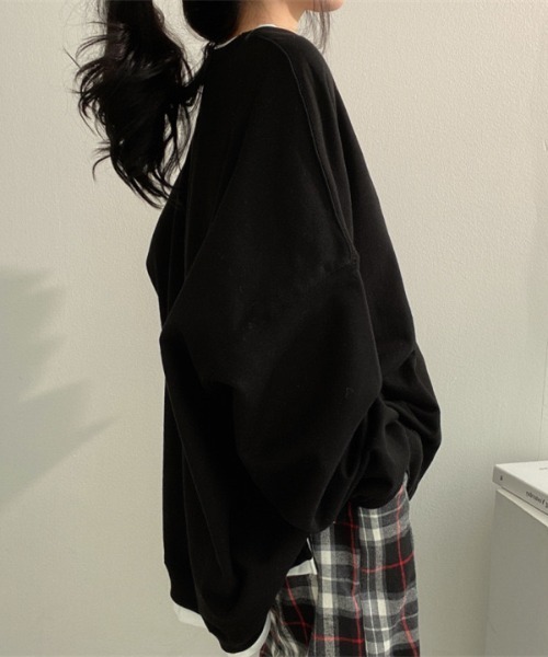 Ada.（エイダ）の「裏毛フェイクレイヤードプルオーバー（スウェット・レディース・グレー/ブルー系その他/ブラック・FREE）」の6枚目の写真