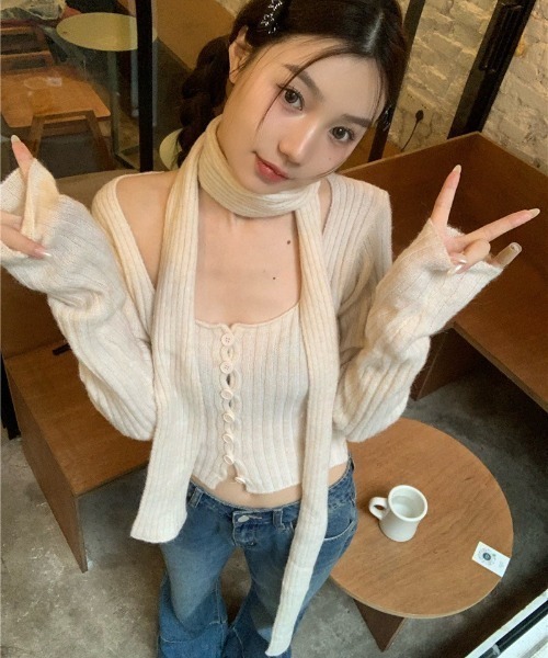 almo（アルモ）の「マフラーセットニットトップス(BQ)（ニット/セーター・レディース・ベージュ/ブラック・FREE）」の12枚目の写真
