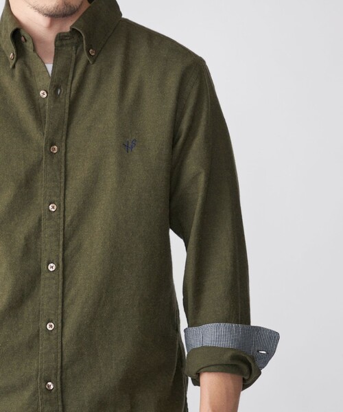 SHIPS（シップス）の「【WEB限定】SHIPS: MADE IN JAPAN ワンポイントロゴ 微起毛 ボタンダウンシャツ（シャツ/ブラウス・メンズ・ブラック/グレー/ライトグレー/ネイビー/オフホワイト/オリーブ・SMALL/MEDIUM/LARGE/X-LARGE）」の5枚目の写真