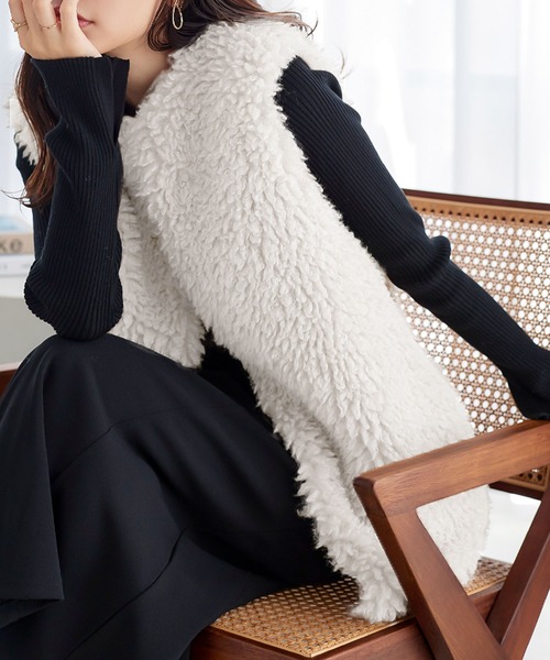 選べる2タイプ フェイクファーロングベスト（ベスト）｜KOBE LETTUCE