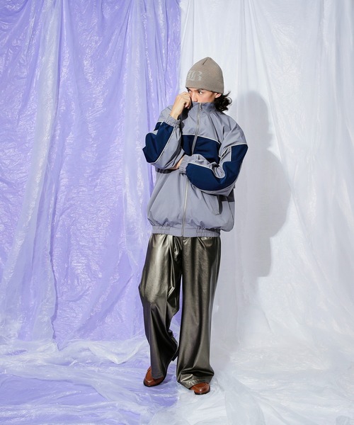 Adoon plain（アドーンプレーン）の「blocking over blouson（ブルゾン・メンズ・グレー/ブラック・MEDIUM/LARGE）」の3枚目の写真