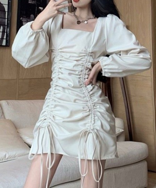 おしゃれスタ(オシャレスタ)の「ガーリーギャザーワンピース(ワンピース・レディース・ブラック/クリーム・L/XL/M/S)」の3枚目の写真